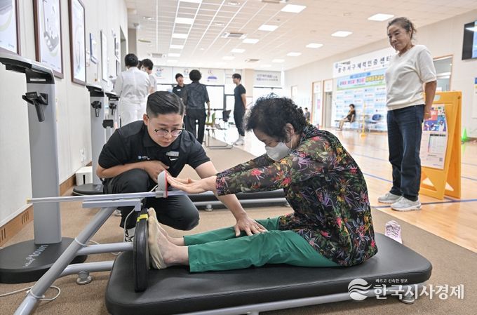 서구, 천원국시 일하는 어르신 건강도 챙긴다