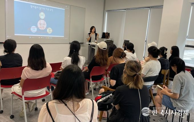 전주시 에코도서관, ‘독서의 달’ 다양한 강연·체험 프로그램 운영