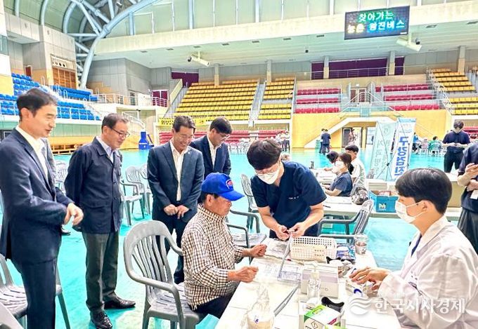 부안군, 찾아가는 농촌왕진버스 운영