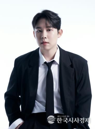 ‘감성 장인’가수 진욱, 진해 벚꽃 소생 프로젝트에 1천만 원 기부