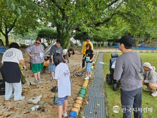 함양연꽃의집 백전 다함께 사이좋은 마을학교 소셜트립과 에코휠 크루 활동 진행