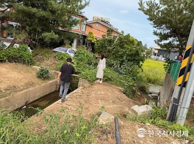 노후 시설물 점검 모습