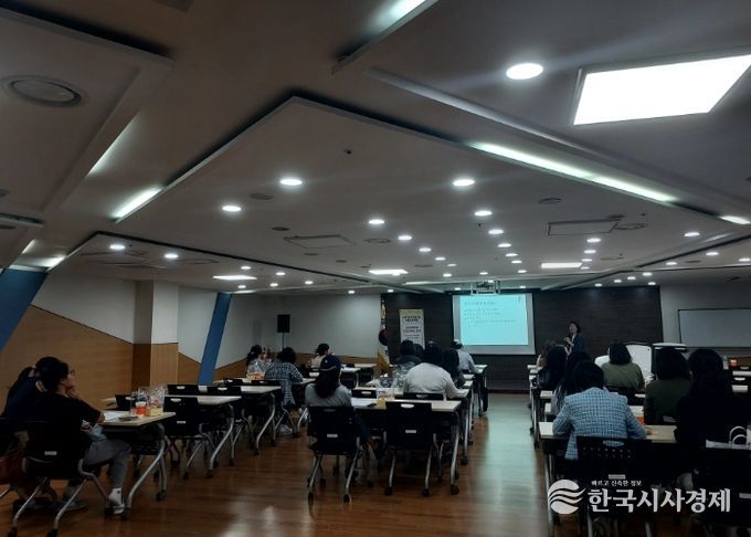 수원교육지원청, 유치원 학부모 대상 ‘유아 마음성장’연수 운영