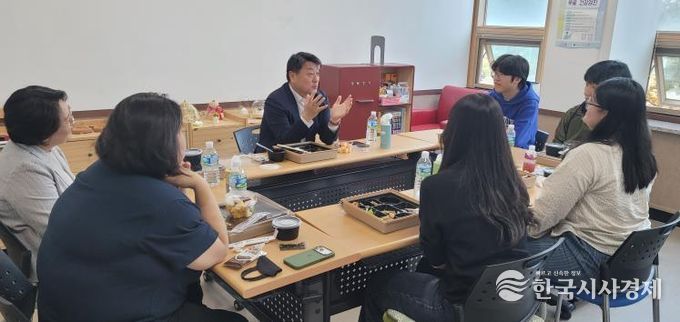 학교 밖 청소년과의 도시락 간담회 사진