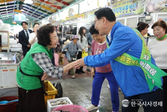 고창군, 여성단체와 함께하는 전통시장 장보기 행사