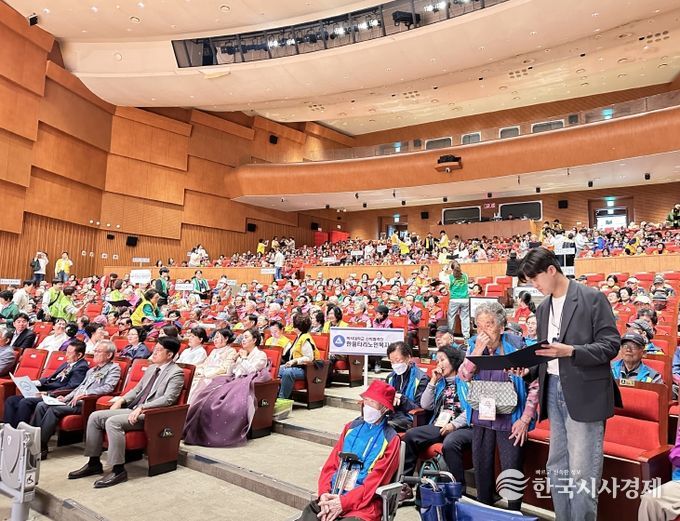 제15회 재가어르신 실버축제 한마당 개최