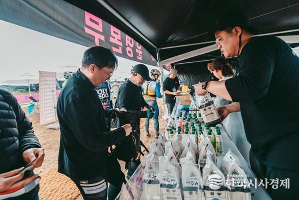 '2025 코리아 오프로드 클래식' 대왕님표 여주쌀, 도시락·경품 후원으로 라이더 에너지 채워