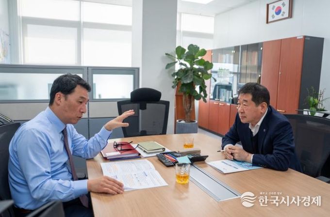 이재영 증평군수 하종목 지방재정국장 면담