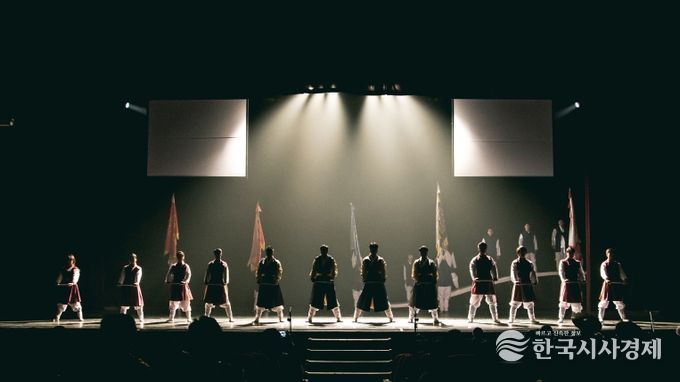 전통과 현대를 품은 택견 송년기획공연 개최(24년 송년기획공연 '사신의 기' 사진)