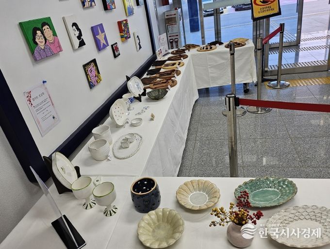 ‘2025 평생학습관 작품전시회’