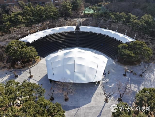 비둘기공원 야외무대