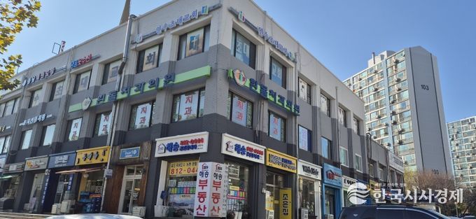 연수구, ‘동남아파트 상가 외 2개소 간판개선사업’ 완료