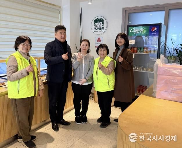 크라상점 동두천점, 보산동 취약계층에 ‘사랑의 빵’ 10상자 기탁