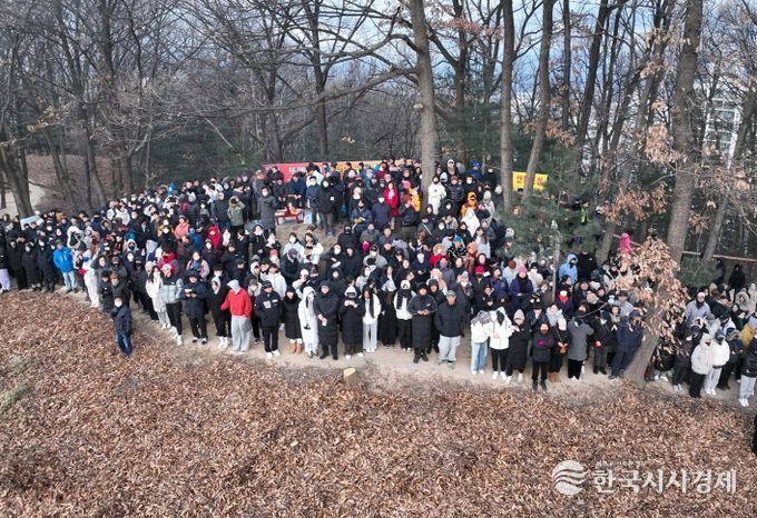 “새해 첫 해, 영주시 뚜께바위에서 맞으세요”