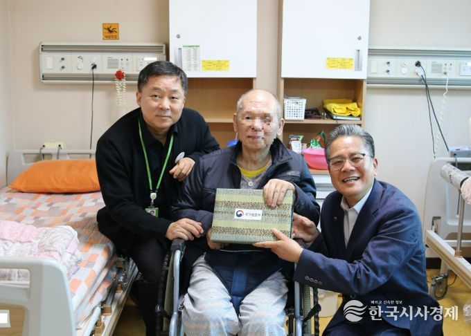 경기북부보훈지청, 연말계기 국가보훈부 장관 명의 위문 실시