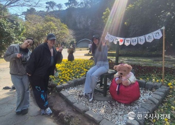 외국인 관광객들