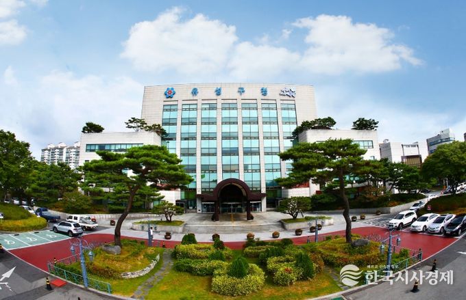 유성구 청사 전경