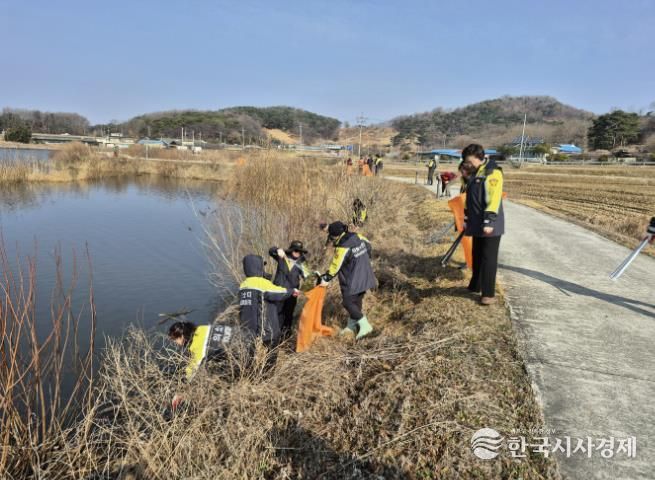 홍성군 금마면, 환경 정화위해 100명 손길 모여
