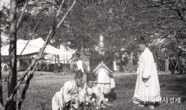 삼성혈제(건시대제, 1961. 12. 10.): 김영관 도지사(제12대)