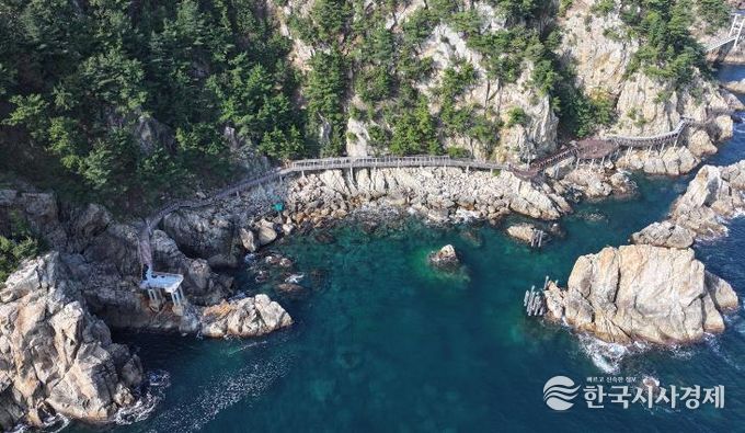 초곡 용굴촛대바위