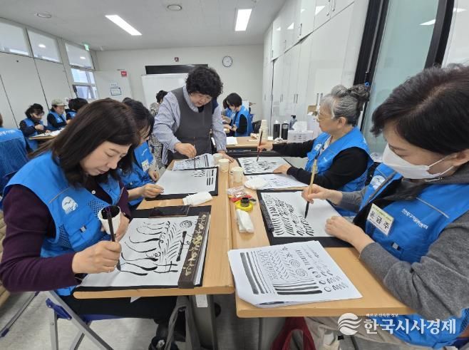 인천중구자원봉사센터, ‘캘리그라피 전문봉사단 양성 교육’ 전개