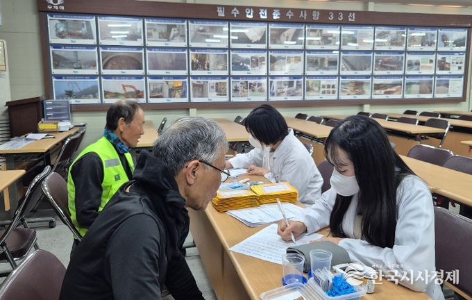 거창군, ‘찾아가는 건강상담실’ 건설현장으로 확대