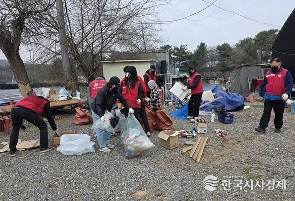 파주시 월롱면, 농막 거주 어르신 가구 주거환경 개선 활동 펼쳐