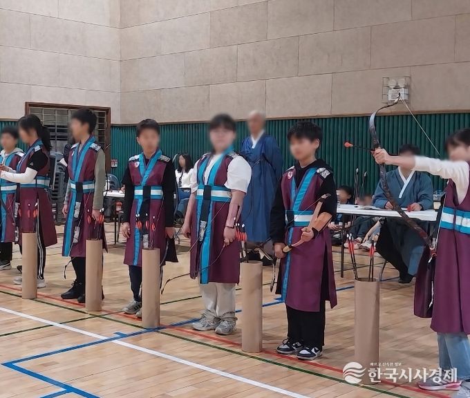 지난해 실시한 ‘제1회 이순신 활쏘기 대회’ 초등부